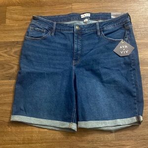 NWT Ava & Viv High rise Bermuda shorts stretch 20 W